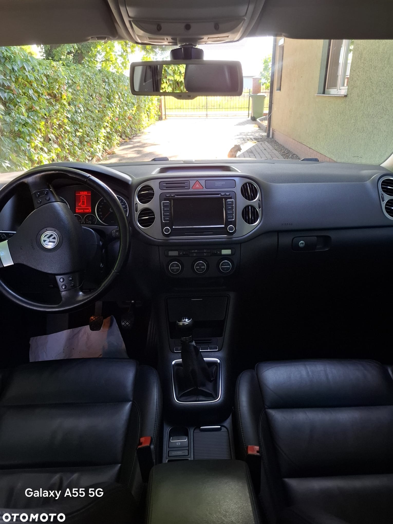 Volkswagen Tiguan - 14