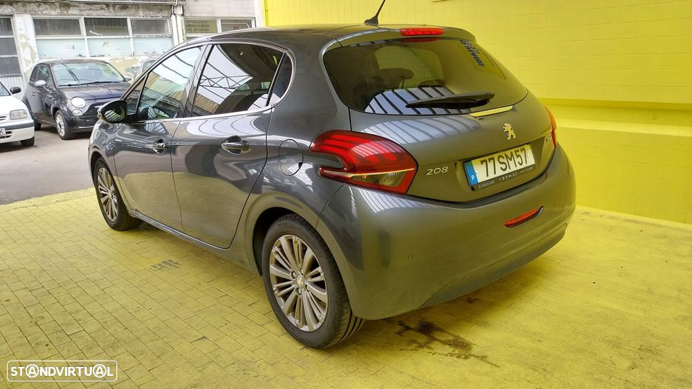 Peugeot 208 1.2 PureTech Active - 18