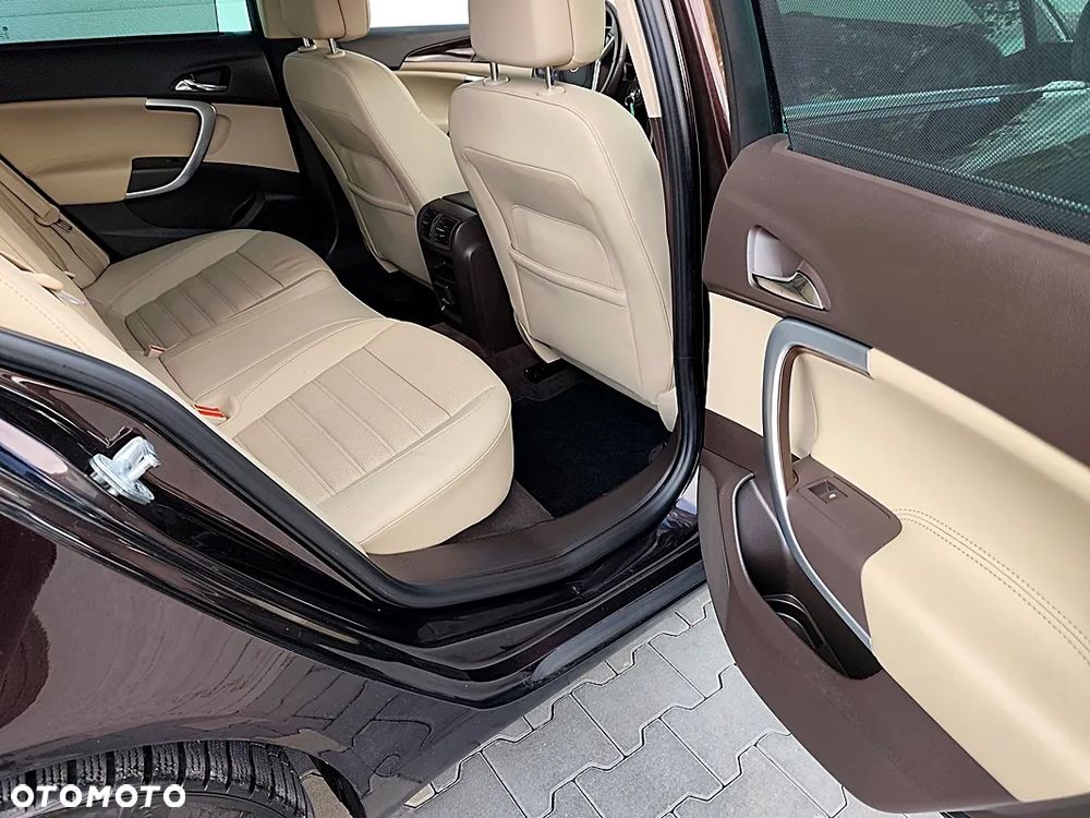Opel Insignia 2.0 CDTI 4x4 Design Edition - 23