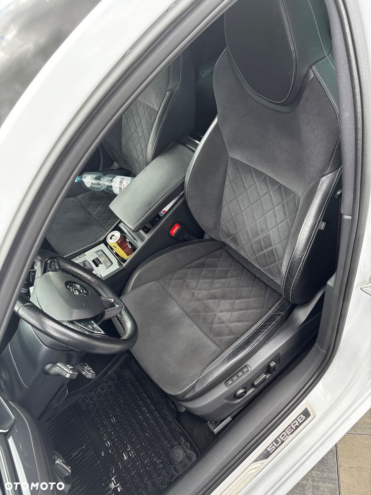 Skoda Superb 2.0 TDI 4x4 Sportline DSG - 14