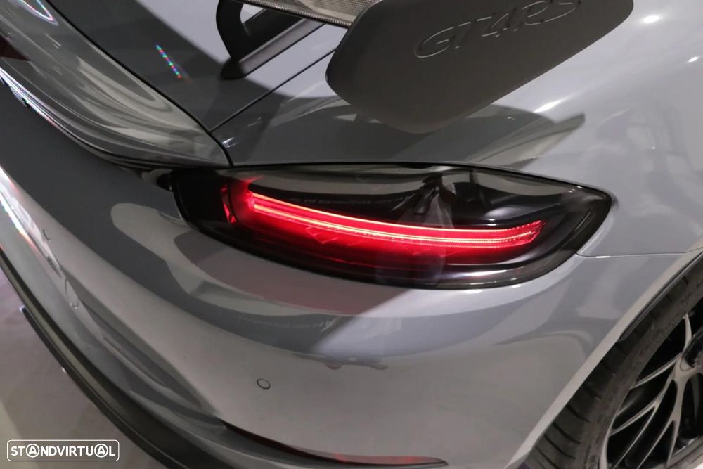 Porsche 718 Cayman - 44