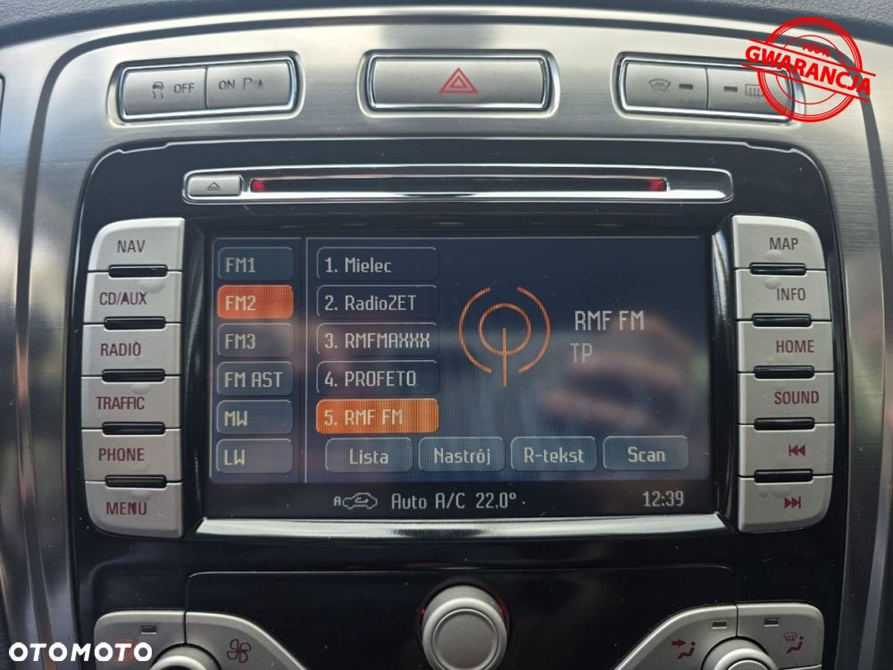 Ford Mondeo - 35