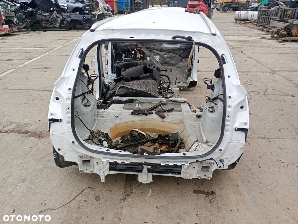 KAROSERIA ĆWIARTKA BŁOTNIK TYŁ LEWY PRAWY PRÓG DACH PODŁUŻNICA LEWY PRAWY SUZUKI SX4 S-CROSS - 2