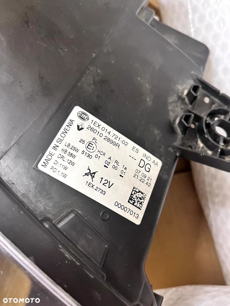 RENAULT TRAFIC III 2-GI LIFT 2021- LAMPA PRAWY PRZÓD PRAWA PRZEDNIA LEKKO USZKODZONA KOMPLETNA 260102899R - 15