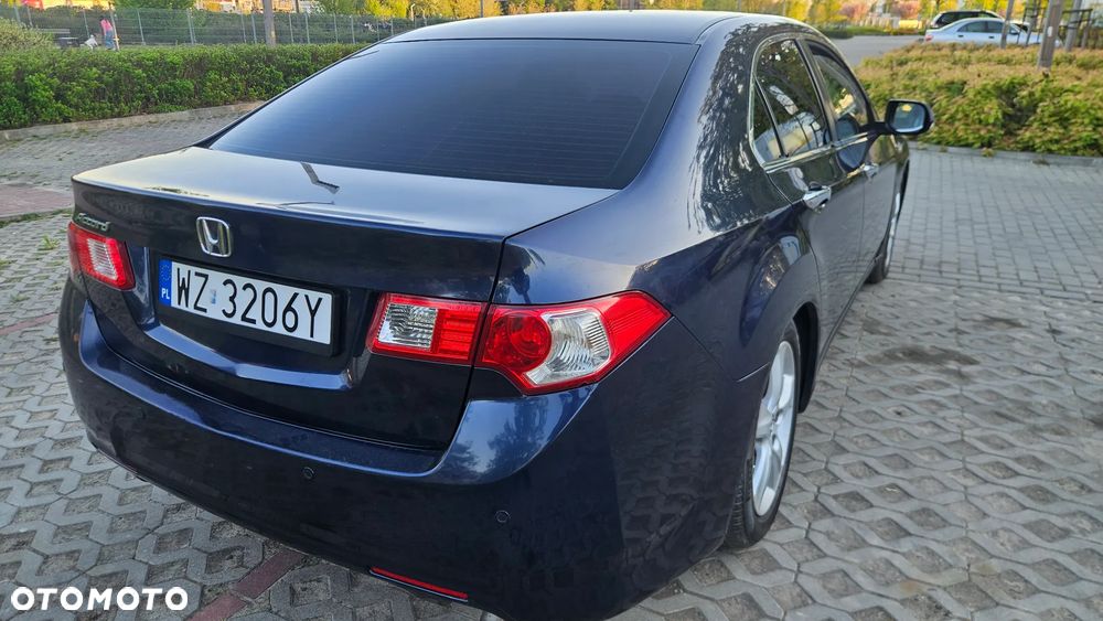 Honda Accord 2.2d Executive Nav - 11