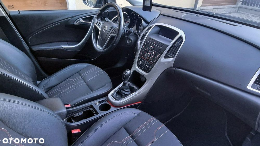 Opel Astra - 12