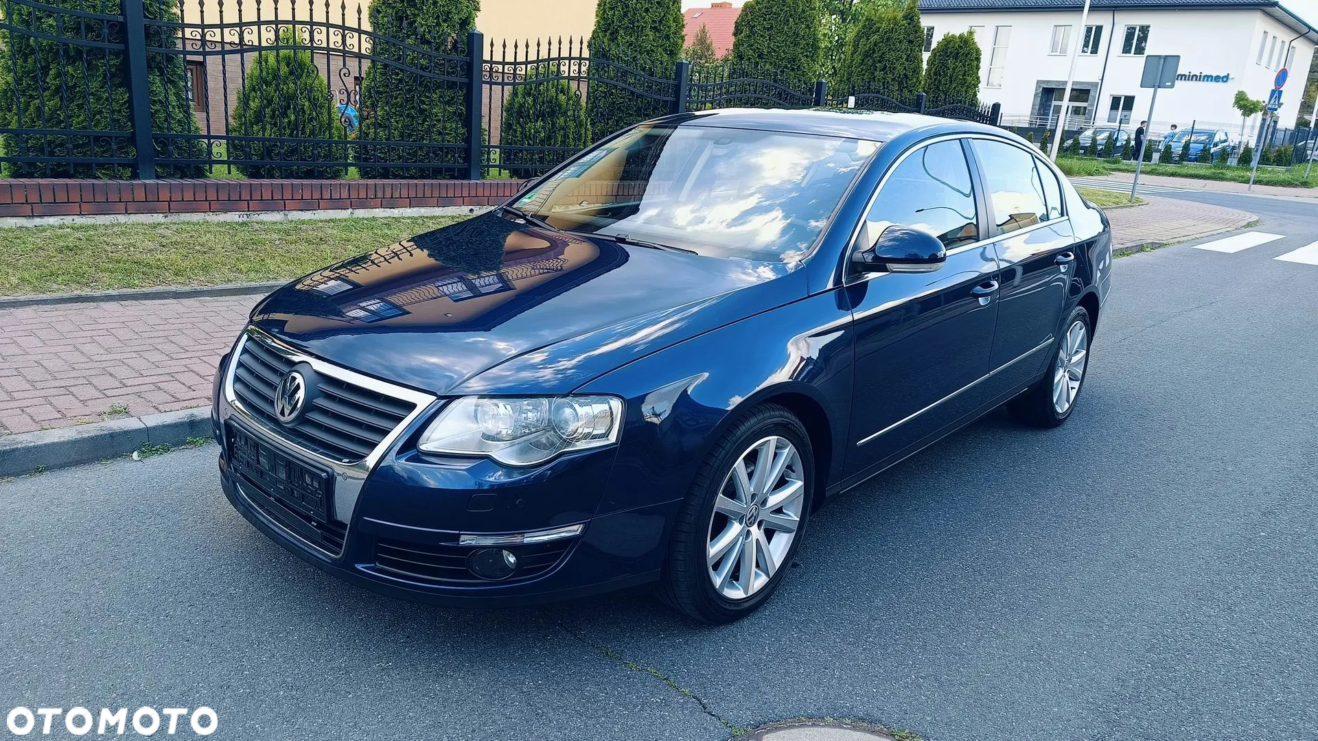 Volkswagen Passat 2.0 TSI Comfortline - 4