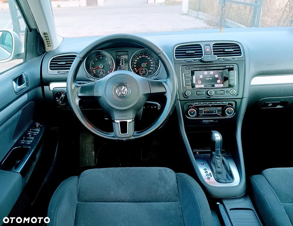 Volkswagen Golf 1.4 TSI Highline DSG - 10