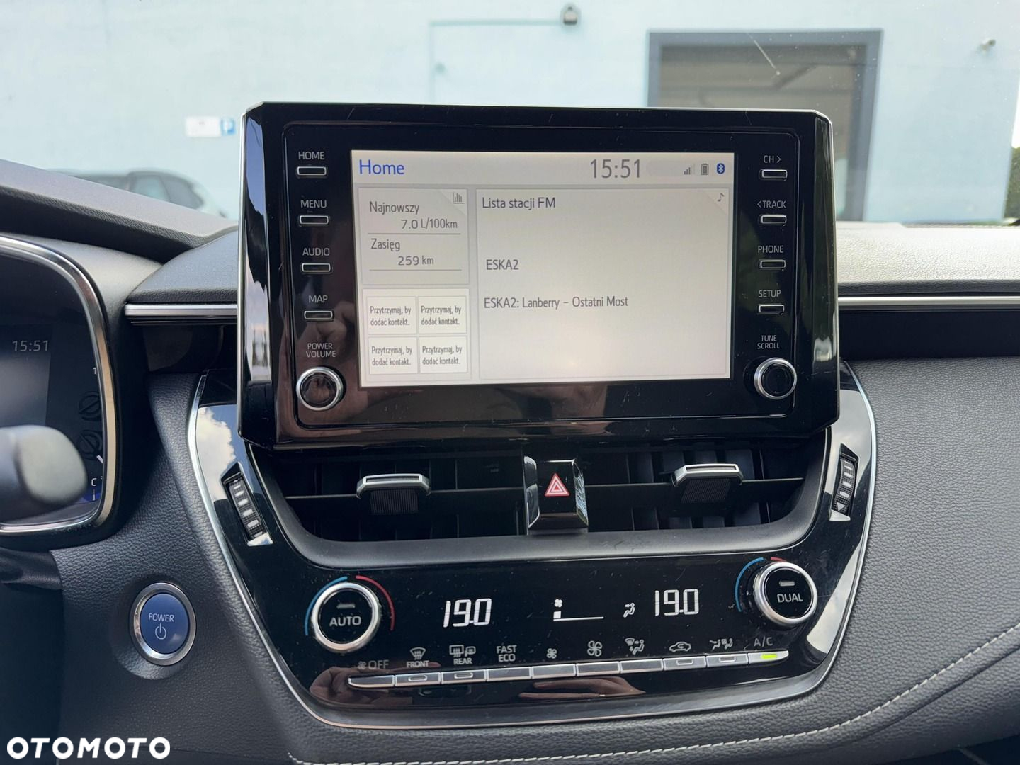 Toyota Corolla - 18