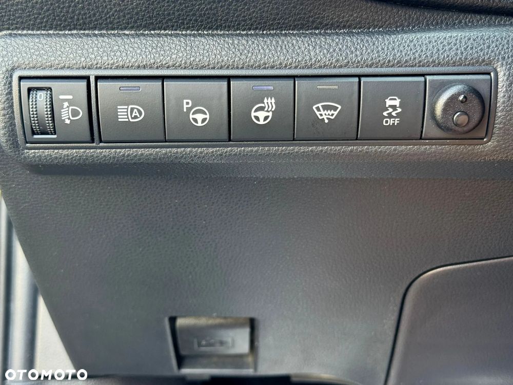 Toyota Corolla - 20