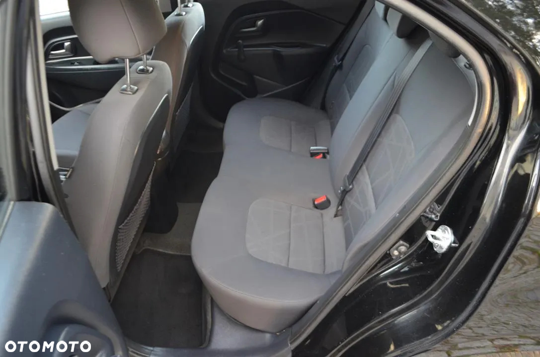 Kia Rio 1.2 Business Line - 26