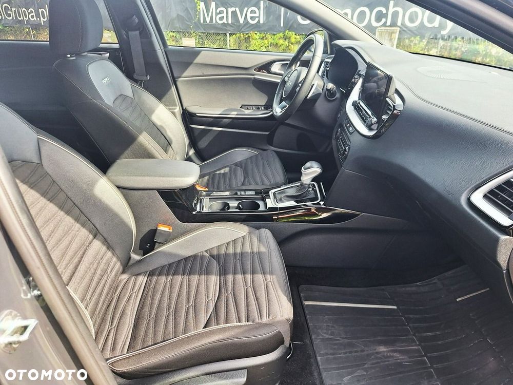 Kia ProCeed 1.5 T-GDI GT Line DCT - 25