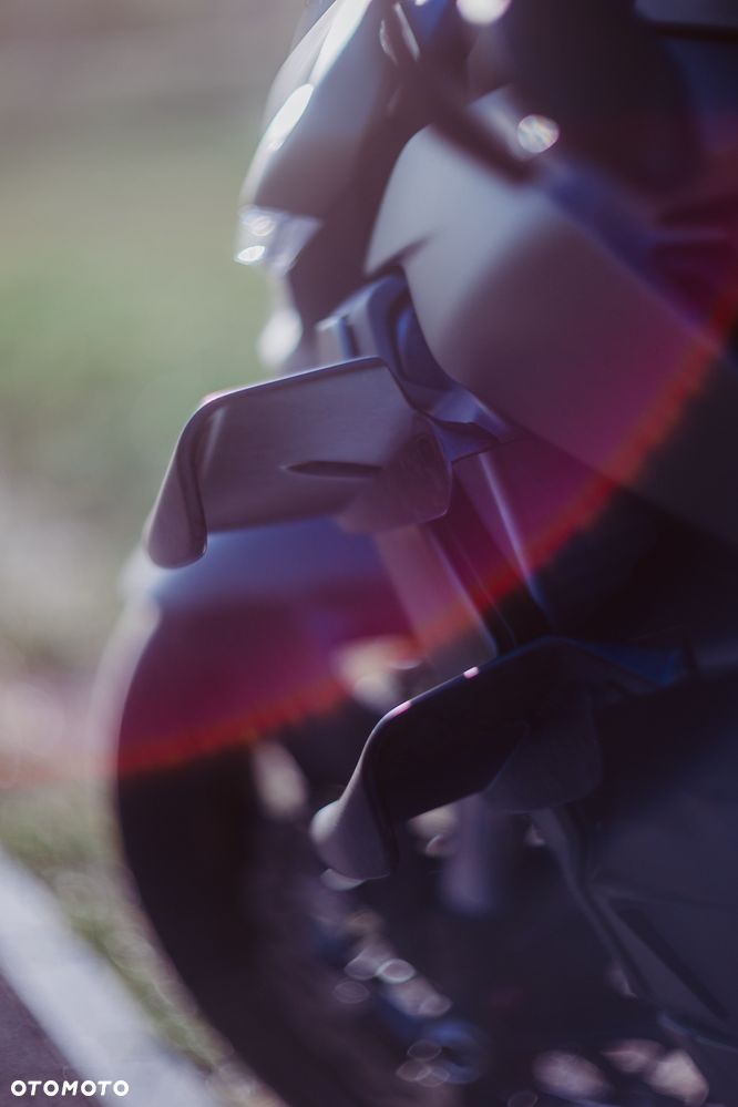 Ducati Streetfighter V2 - 7