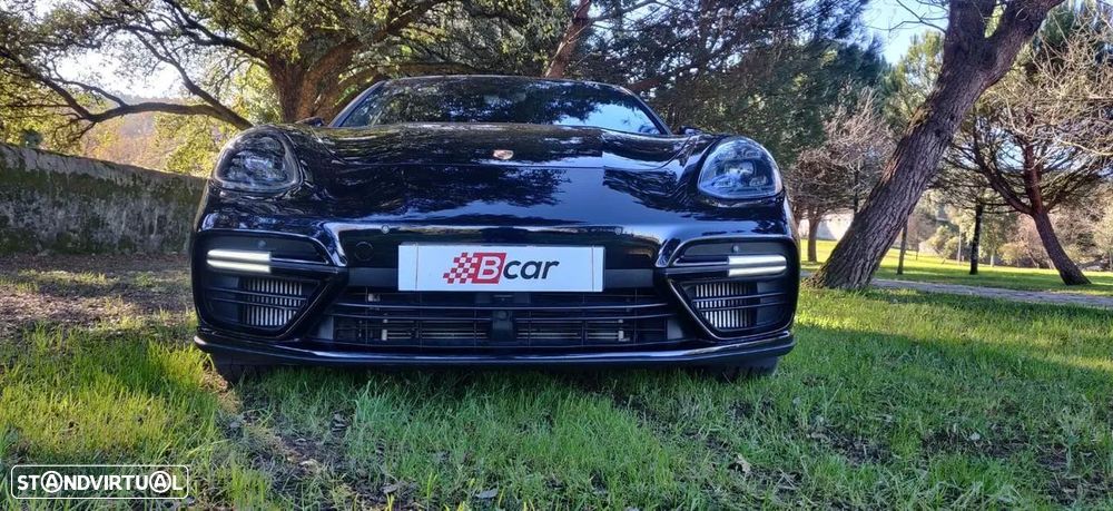 Porsche Panamera Turbo Executive - 5