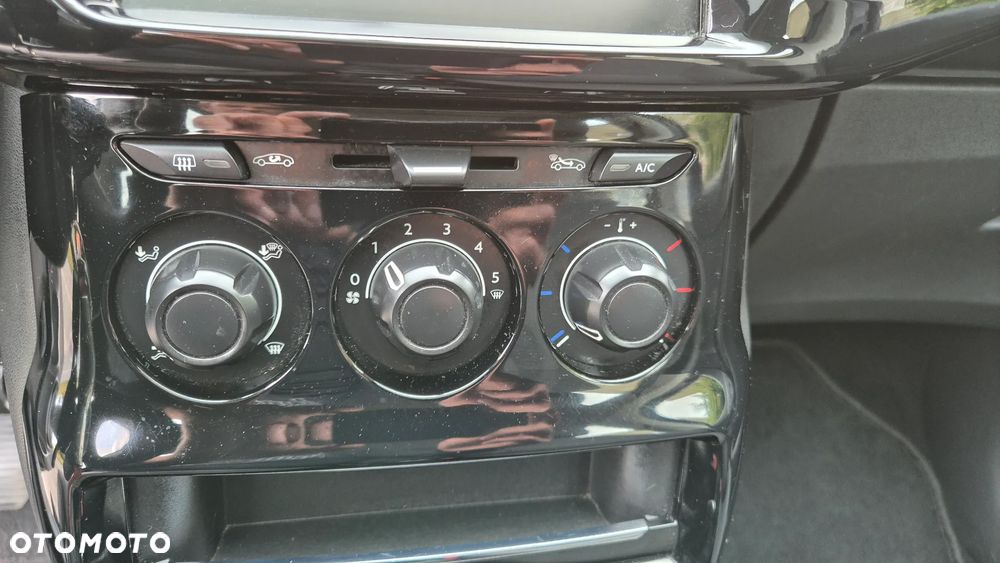 Citroën C3 1.0 VTi Attraction - 32
