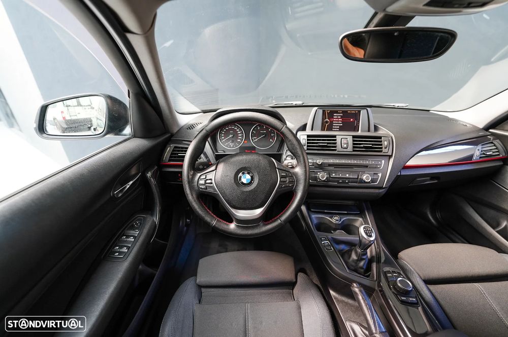 BMW 116 d EDynamics Line Sport - 2