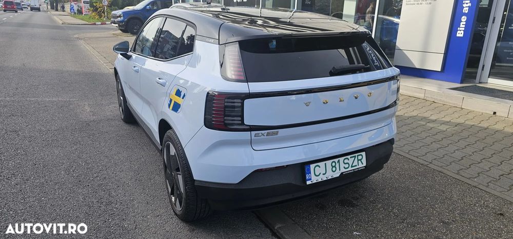 Volvo EX30 Single Motor Extended Range Core - 12