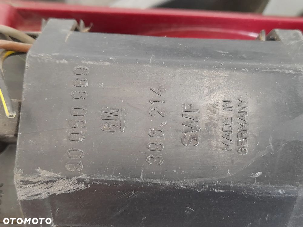Lampa prawy tył Opel Rekord E Hella 12850748 - 6