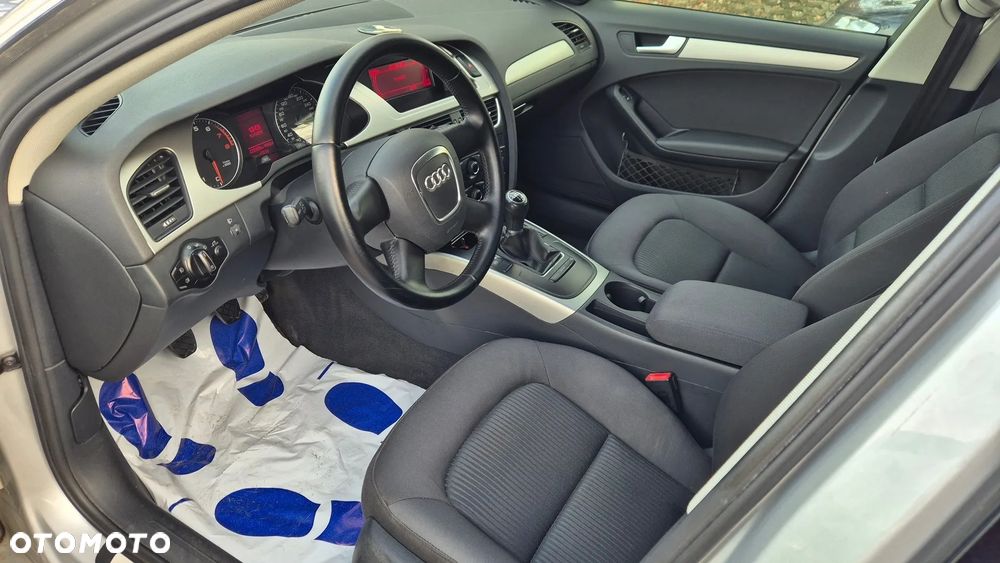 Audi A4 Avant 1.8 TFSI Ambiente - 13