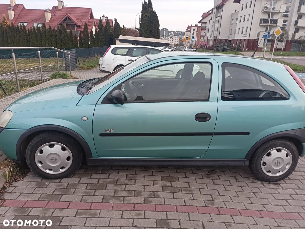Opel Corsa 1.2 16V - 2