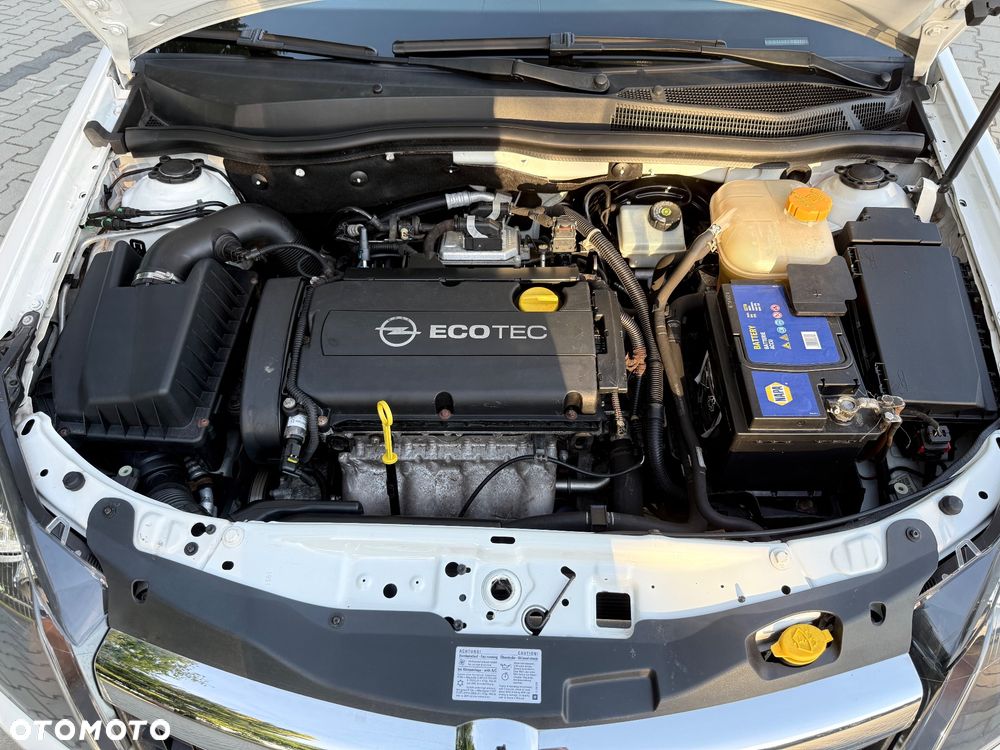 Opel Astra - 36