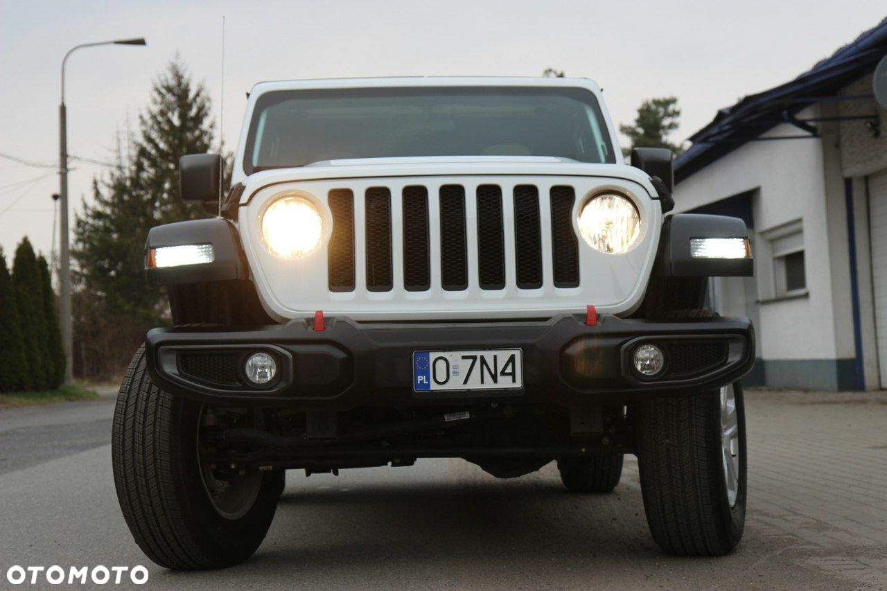 Jeep Wrangler - 3