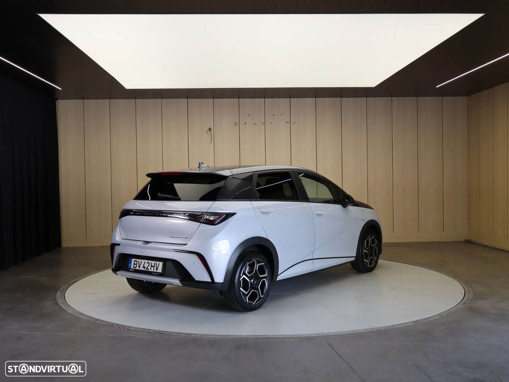 BYD Dolphin 60.4 kWh Design - 8