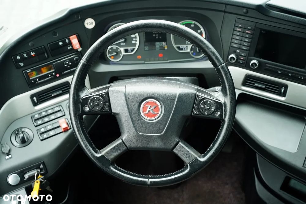 Setra S 516 HD / EURO6 / 13 METRÓW / SPROWADZONY / - 24