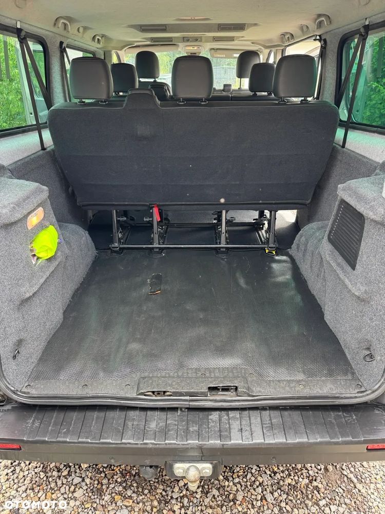 Renault Trafic 2.0 dCi - 36