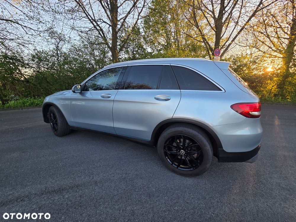 Mercedes-Benz GLC 220 d 4-Matic - 11