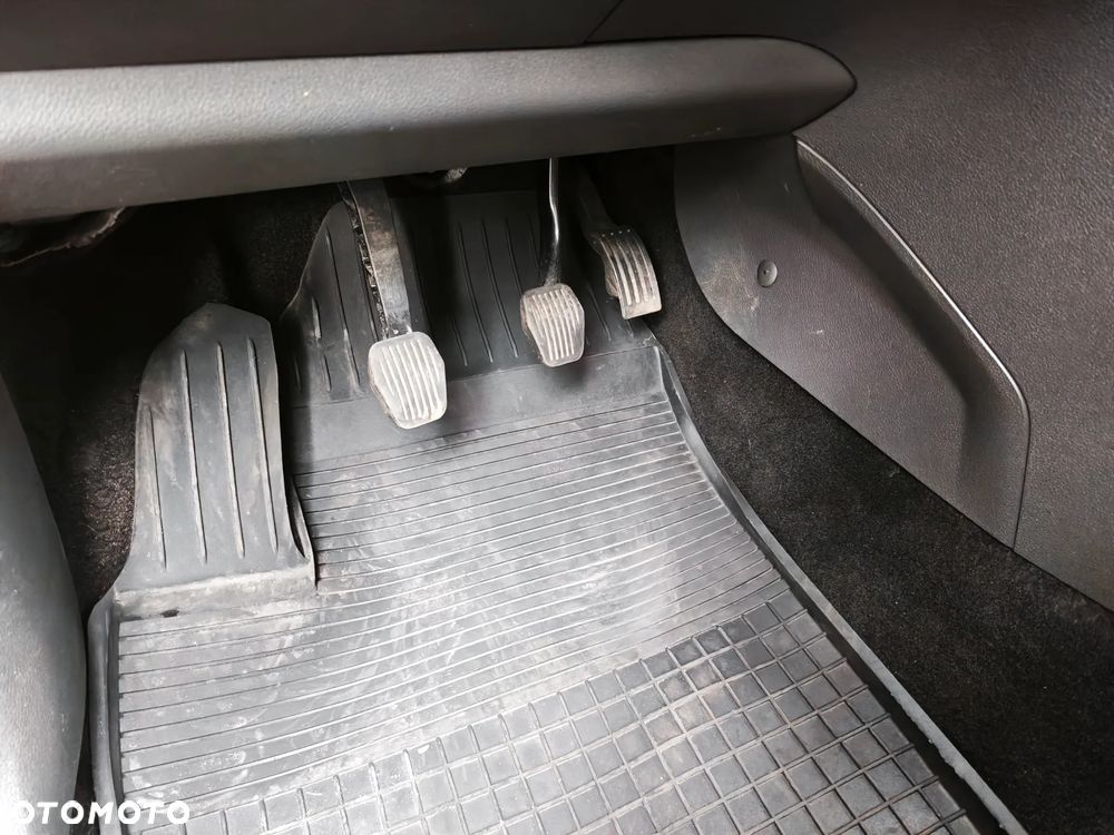 Ford Focus C-Max - 16