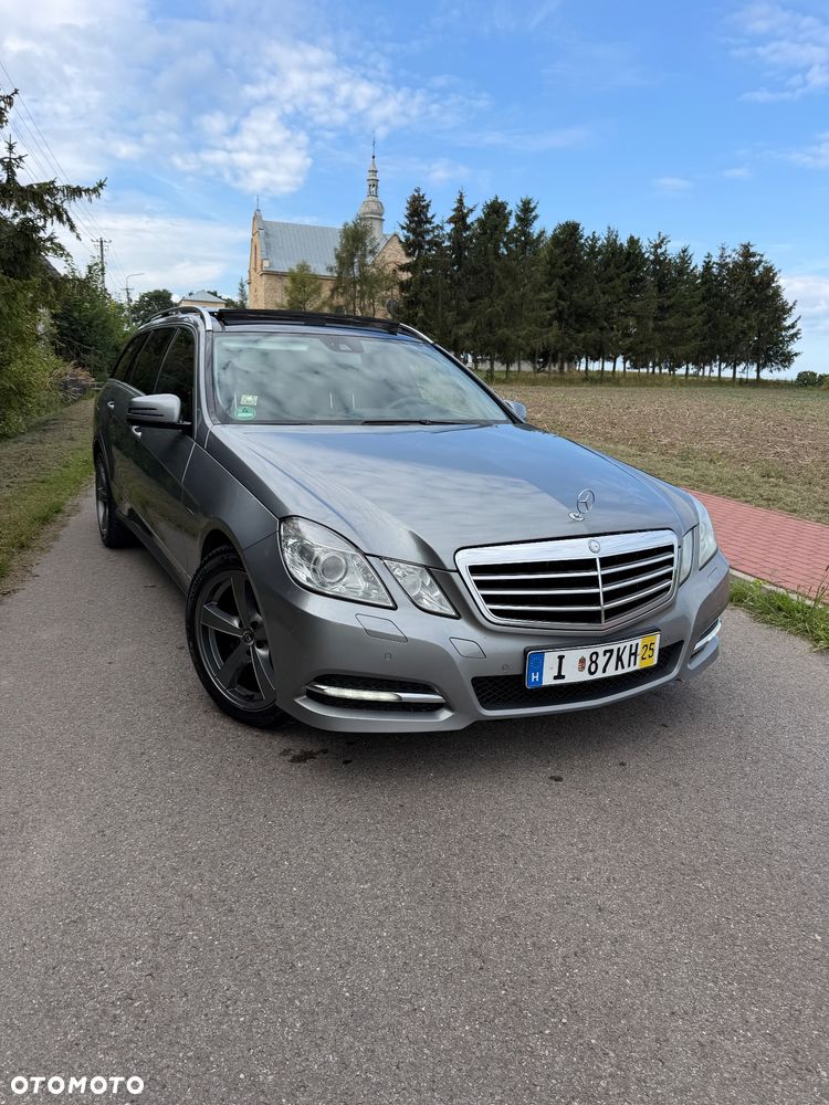 Mercedes-Benz Klasa E 350 CDI DPF 4Matic BlueEFFICIENCY 7G-TRONIC Elegance - 2