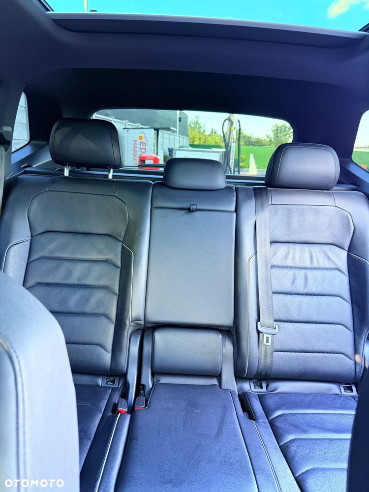 Volkswagen Tiguan 2.0 TSI 4Mot R-Line DSG - 19