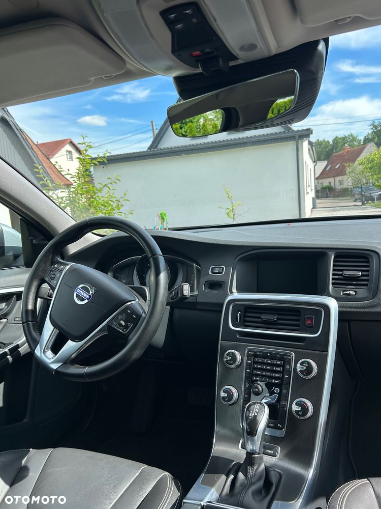 Volvo V60 - 14