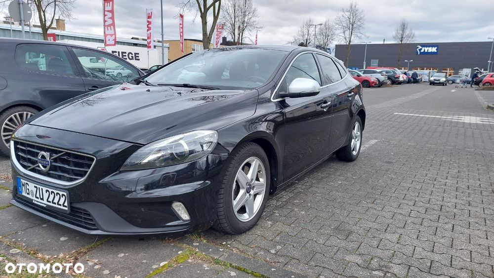 Volvo V40 T3 Drive-E R-Design Kinetic - 4