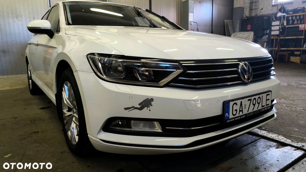 Volkswagen Passat - 9