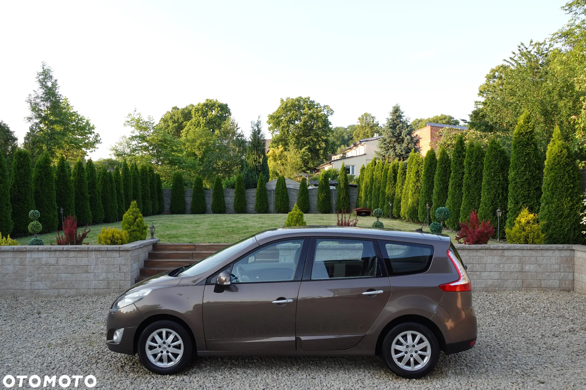 Renault Grand Scenic - 6
