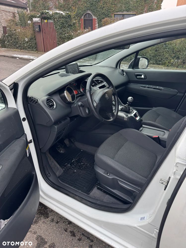 Peugeot 5008 HDI 150 Active - 12