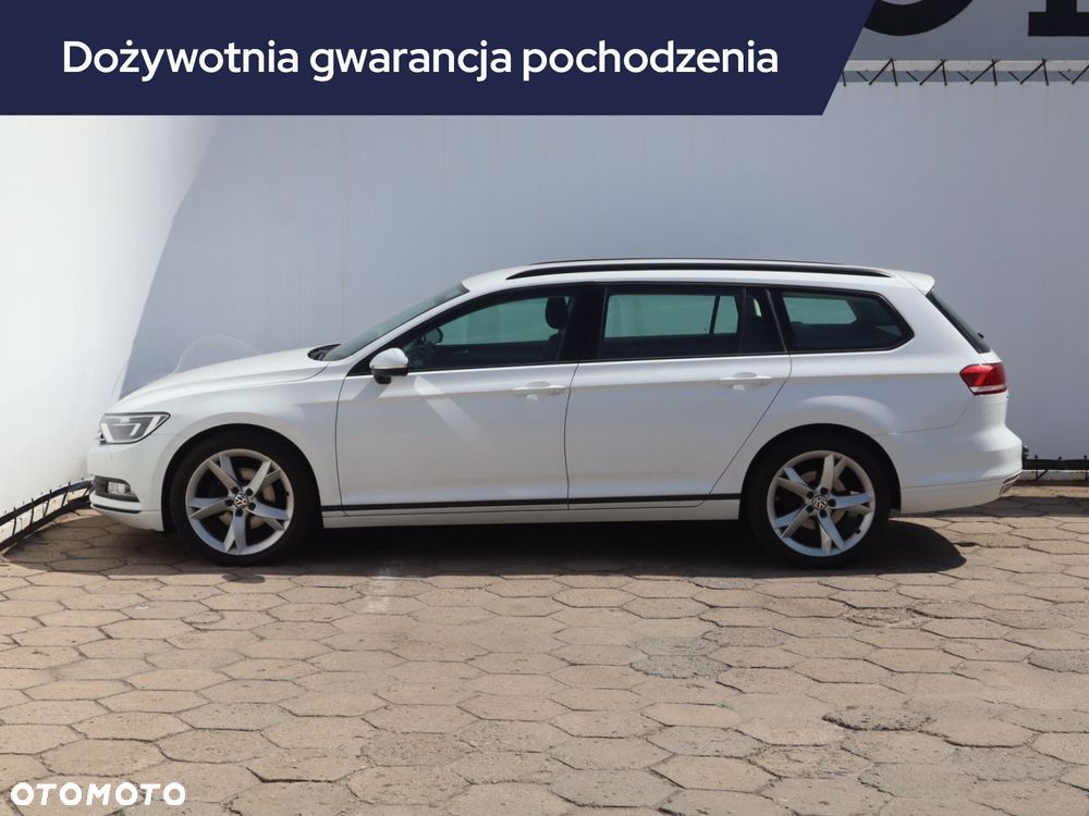 Volkswagen Passat Variant - 4