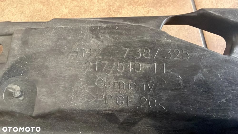BMW G32 ŚRODKOWY ŚLIZG ZDERZAKA TYŁ 7387325 MP - 4