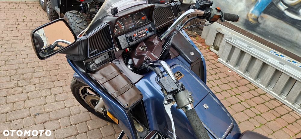 Honda GL - 22