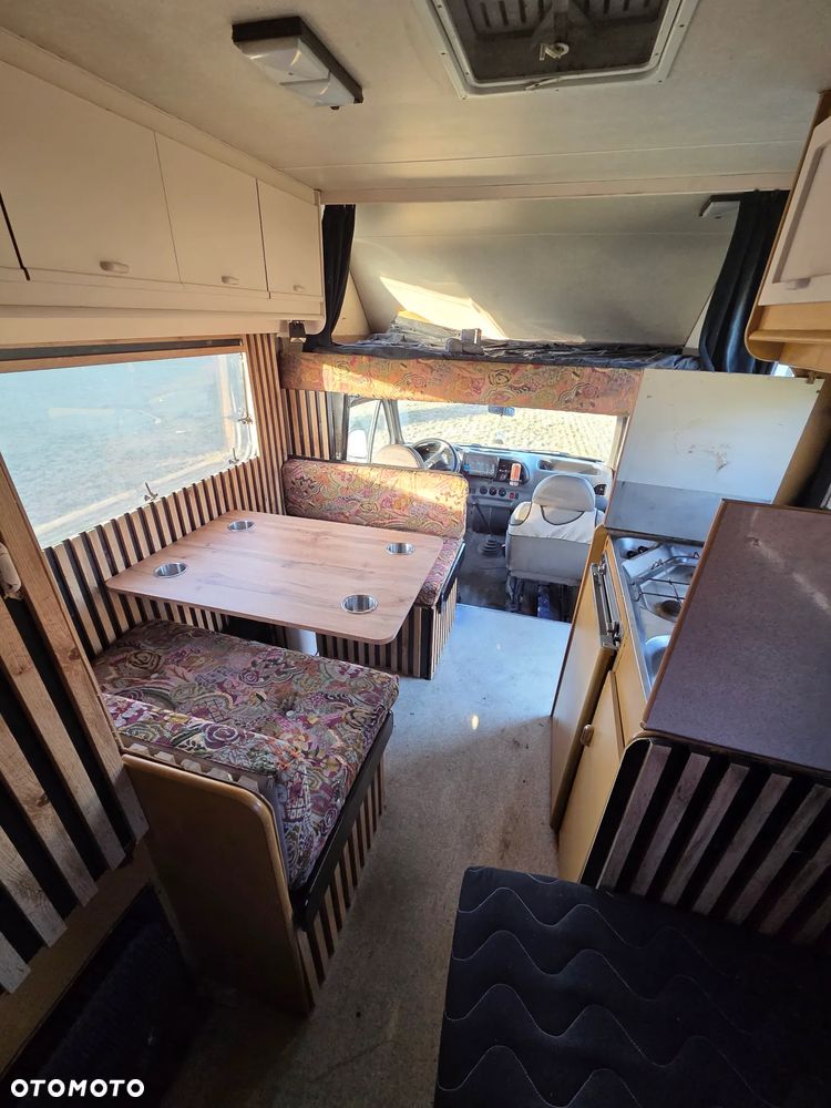 Ford Transit - 23