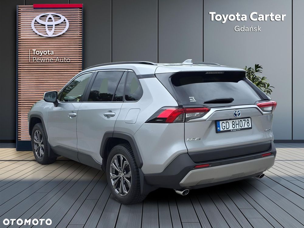 Toyota RAV4 - 4