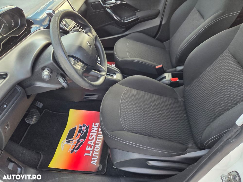Peugeot 208 PureTech 110 Stop & Start EAT6 Allure - 21