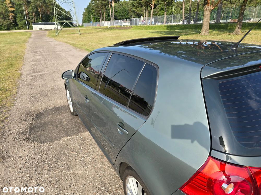 Volkswagen Golf 2.0 TDI DPF GT Sport - 12