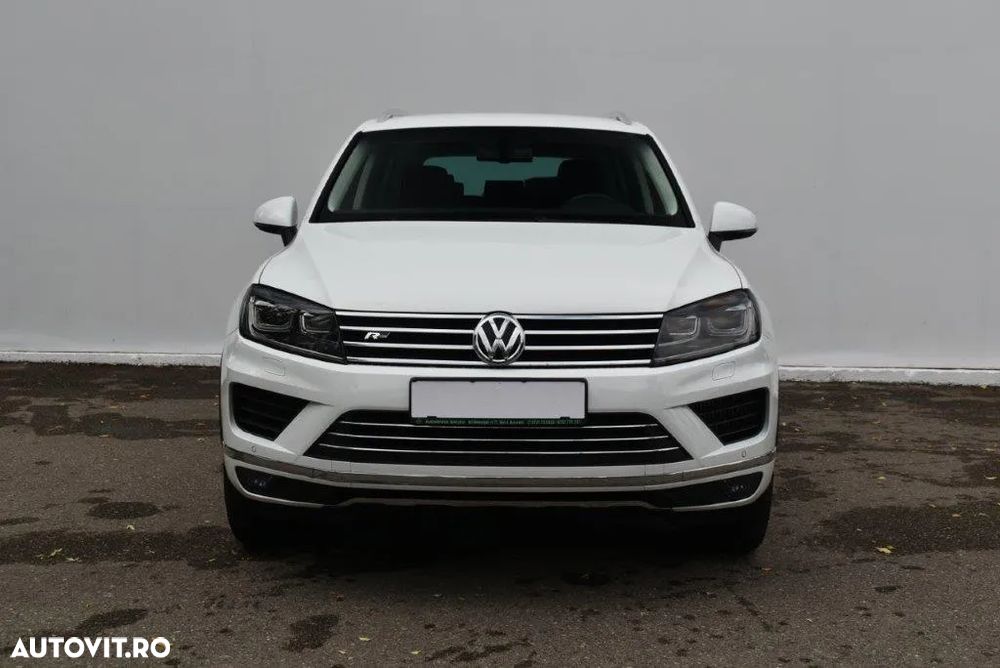 Volkswagen Touareg 3.0 V6 TDI BMT - 4
