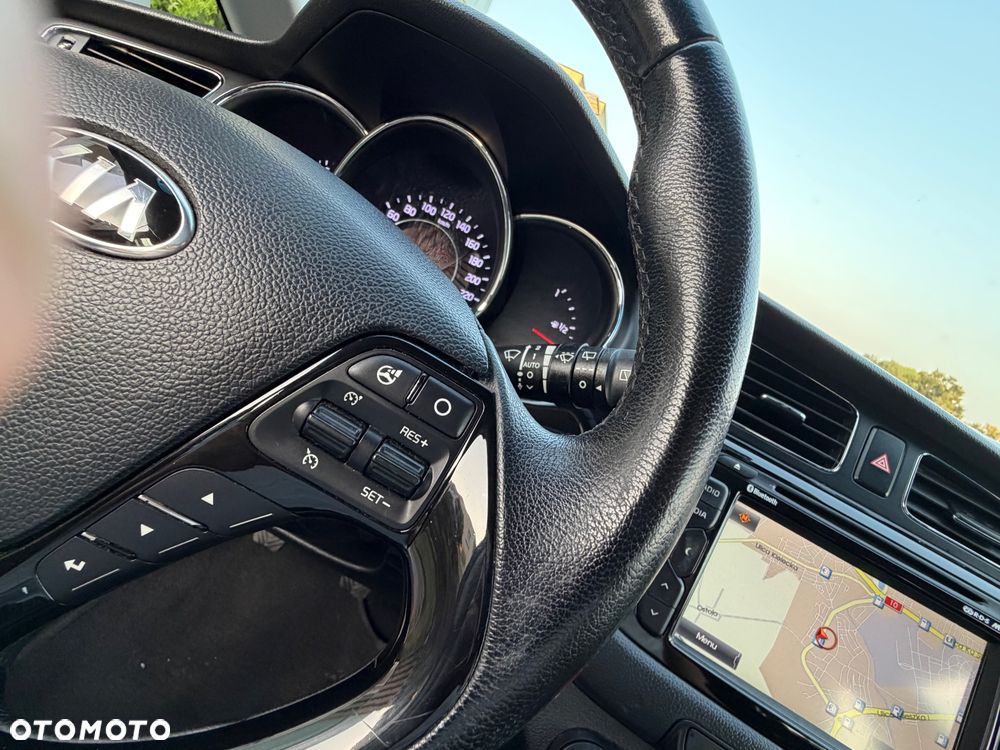 Kia Ceed 1.6 GDI Platinum Edition - 23