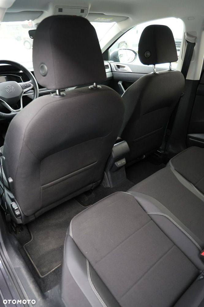 Volkswagen Taigo - 25