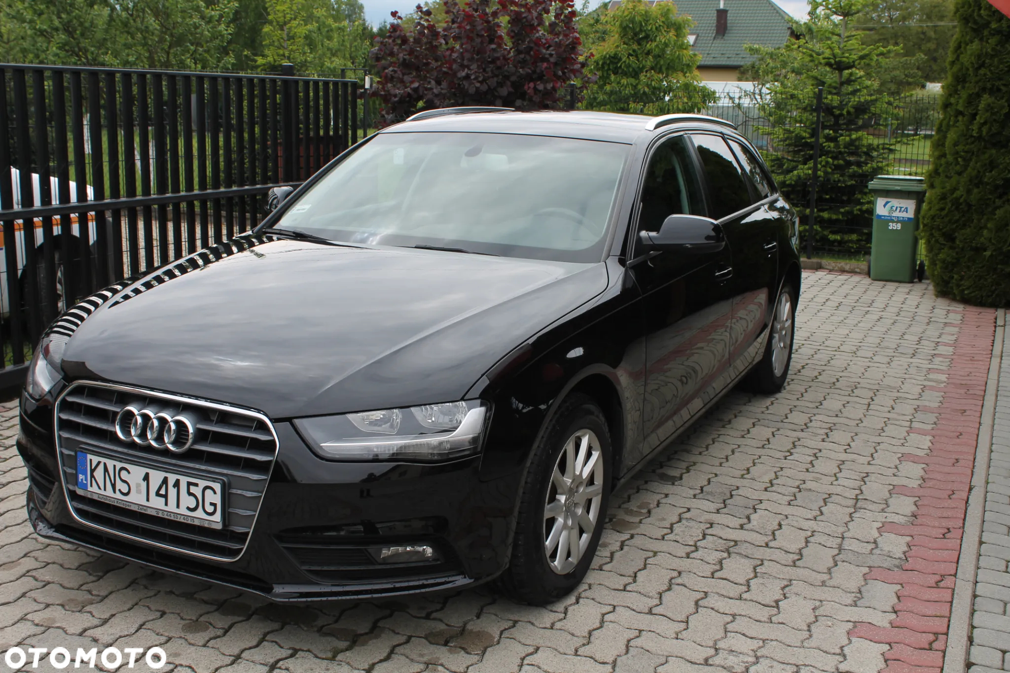 Audi A4 - 4