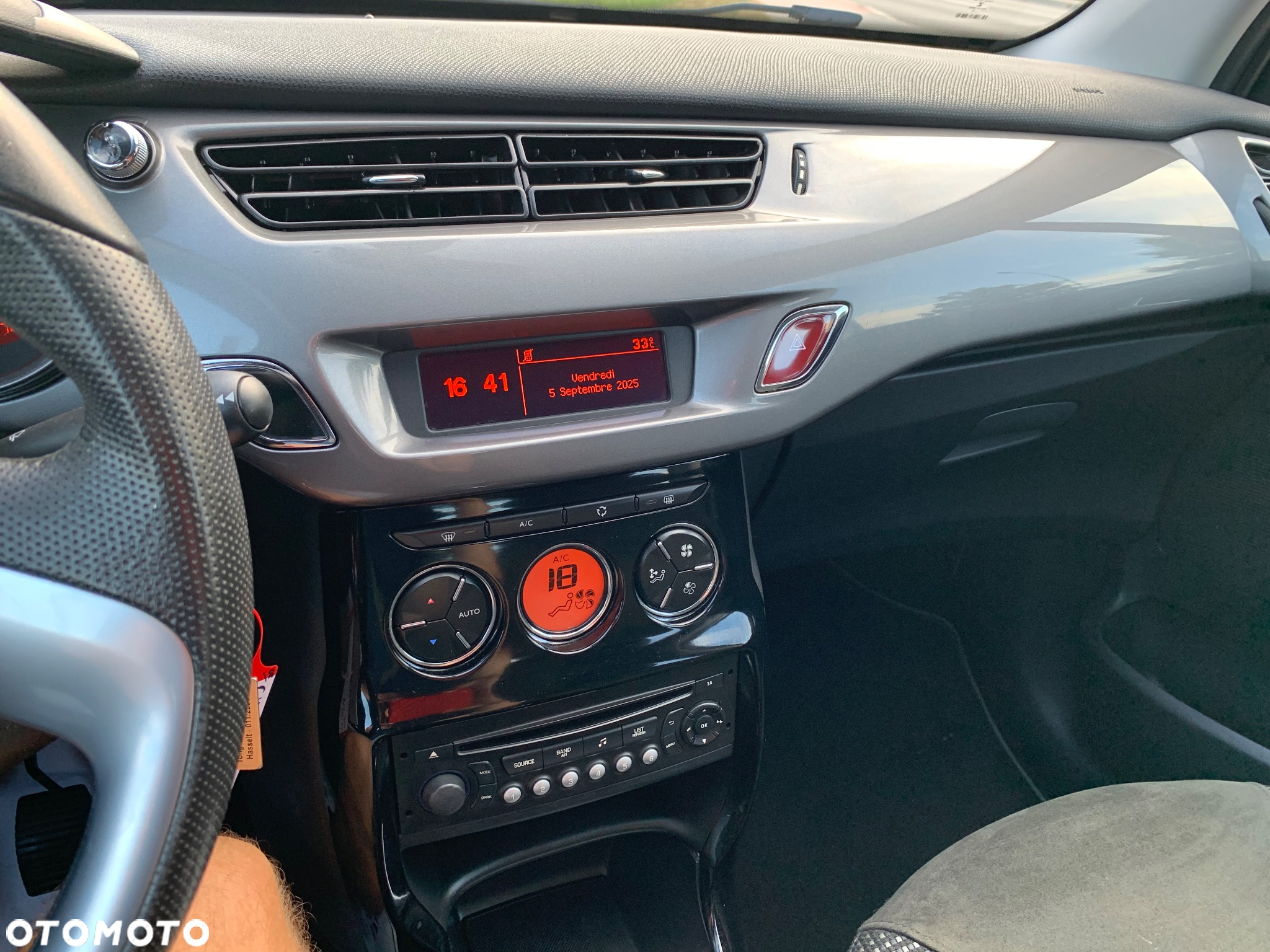 Citroën C3 1.2 VTi Exclusive - 19